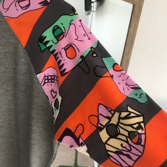 Lularoe Randy tee - Picture 3 of 4